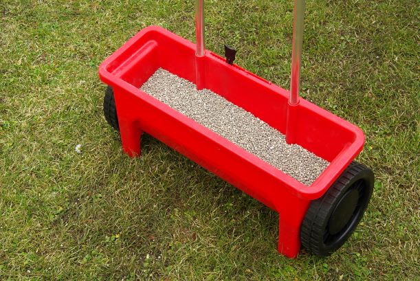 How To Choose The Best Fertiliser For Buffalo Grass Myhometurf