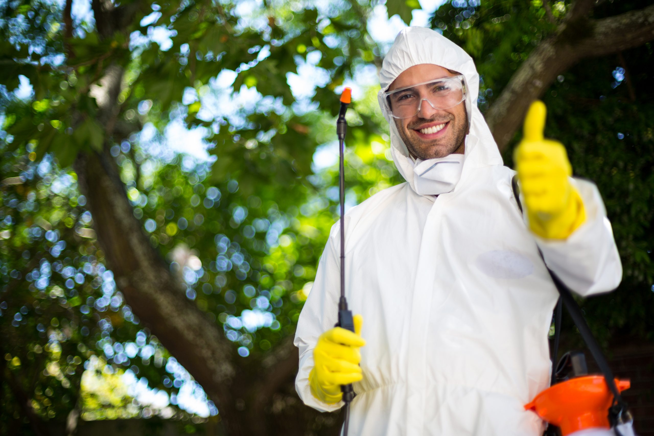 PPE for Spraying Herbicides & Chemicals Safely | myhomeTURF