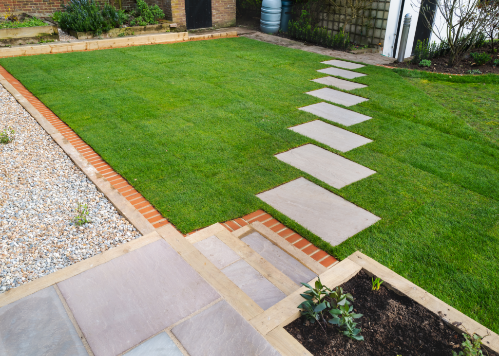 Best way to cut lawn edges online