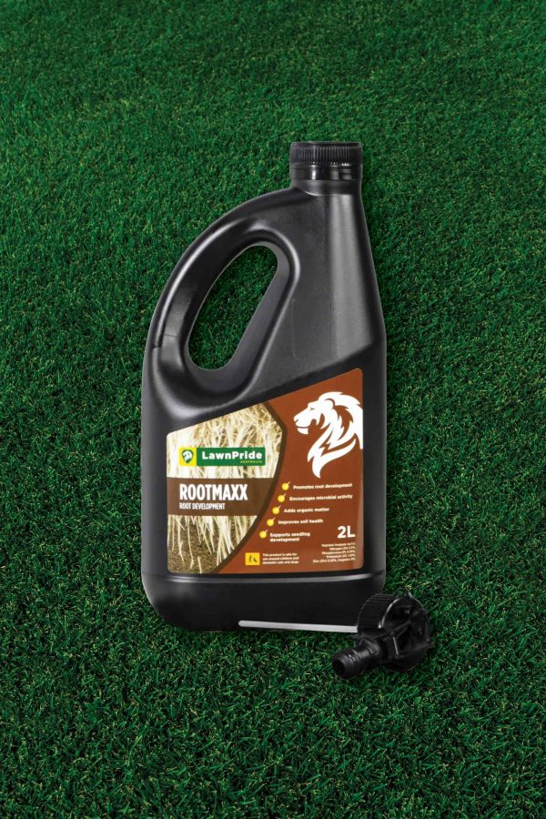 LawnPride Rootmaxx 2L Hose-On
