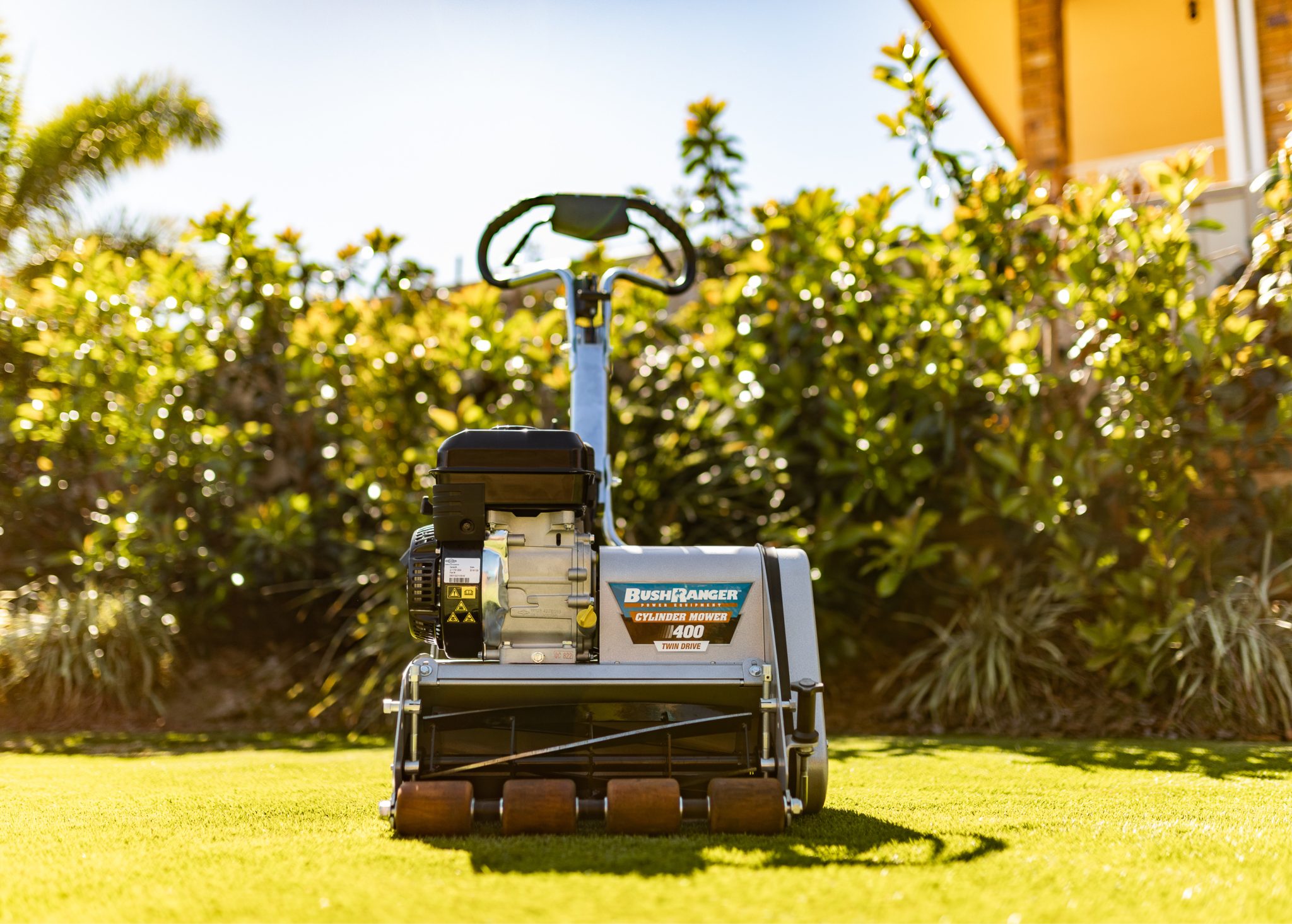 A Guide to Cylinder Mowers myhomeTURF