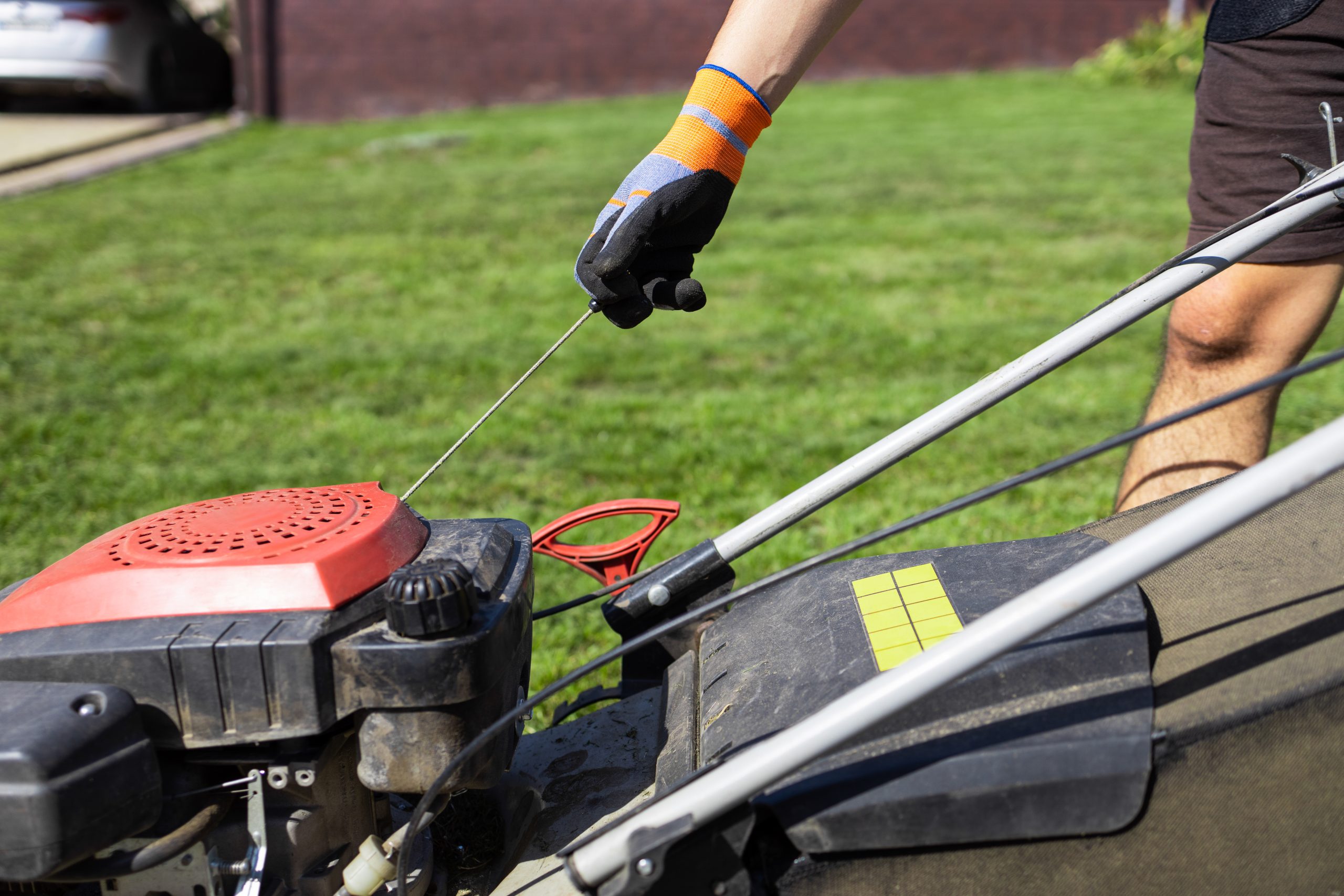 Starting a lawn mower